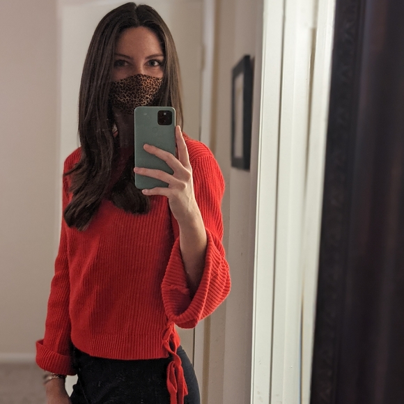 Sweater - Picture 2 of 6